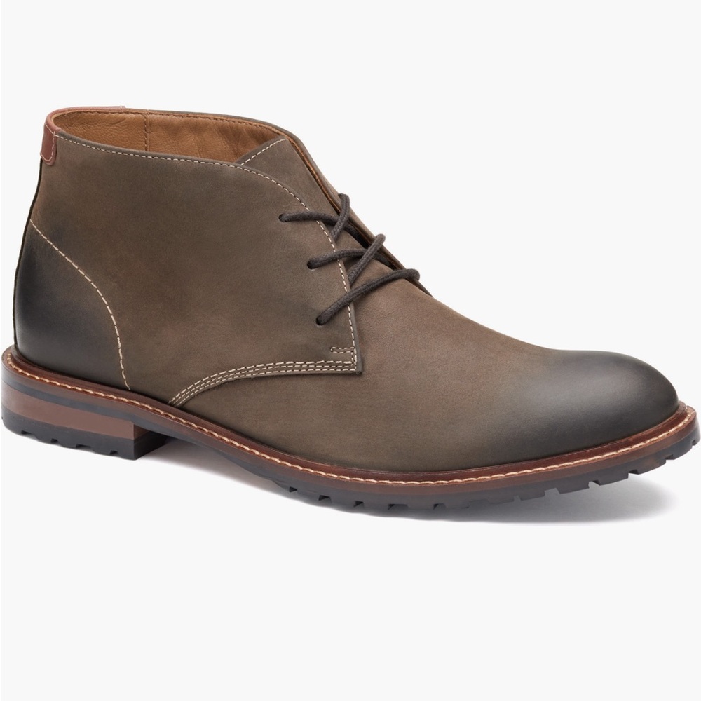 NWT Johnston & Murphy Boswell Chukka Boots